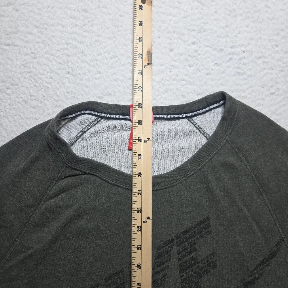 Nike Women's Size Medium Green Rally Boyfriend Relaxed Fit Crewneck Sweatshirt